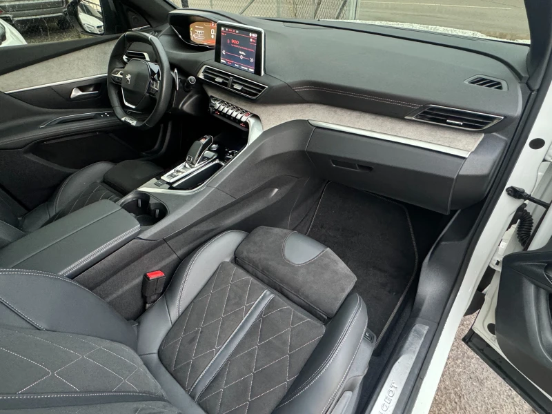 Peugeot 3008 2.0 HDi ! GT Line !, снимка 11 - Автомобили и джипове - 53470493