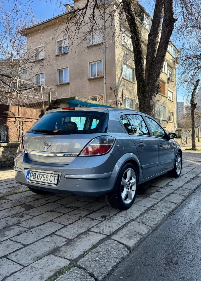 Opel Astra, снимка 4 - Автомобили и джипове - 53481835