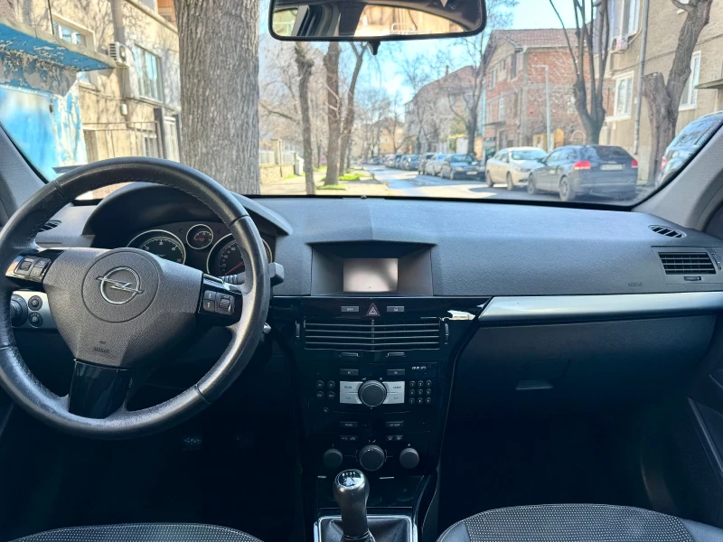Opel Astra, снимка 7 - Автомобили и джипове - 53481835