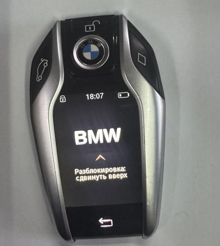 BMW 750 G11, снимка 2 - Автомобили и джипове - 53825072