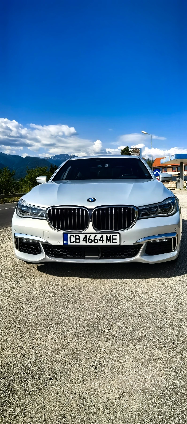 BMW 750 G11 X-DRIVE