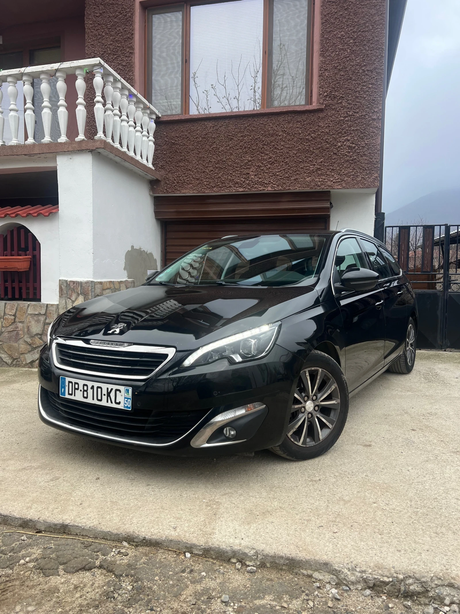 Peugeot 308 1.6* BlueHDi* LED* 6sk* , снимка 1