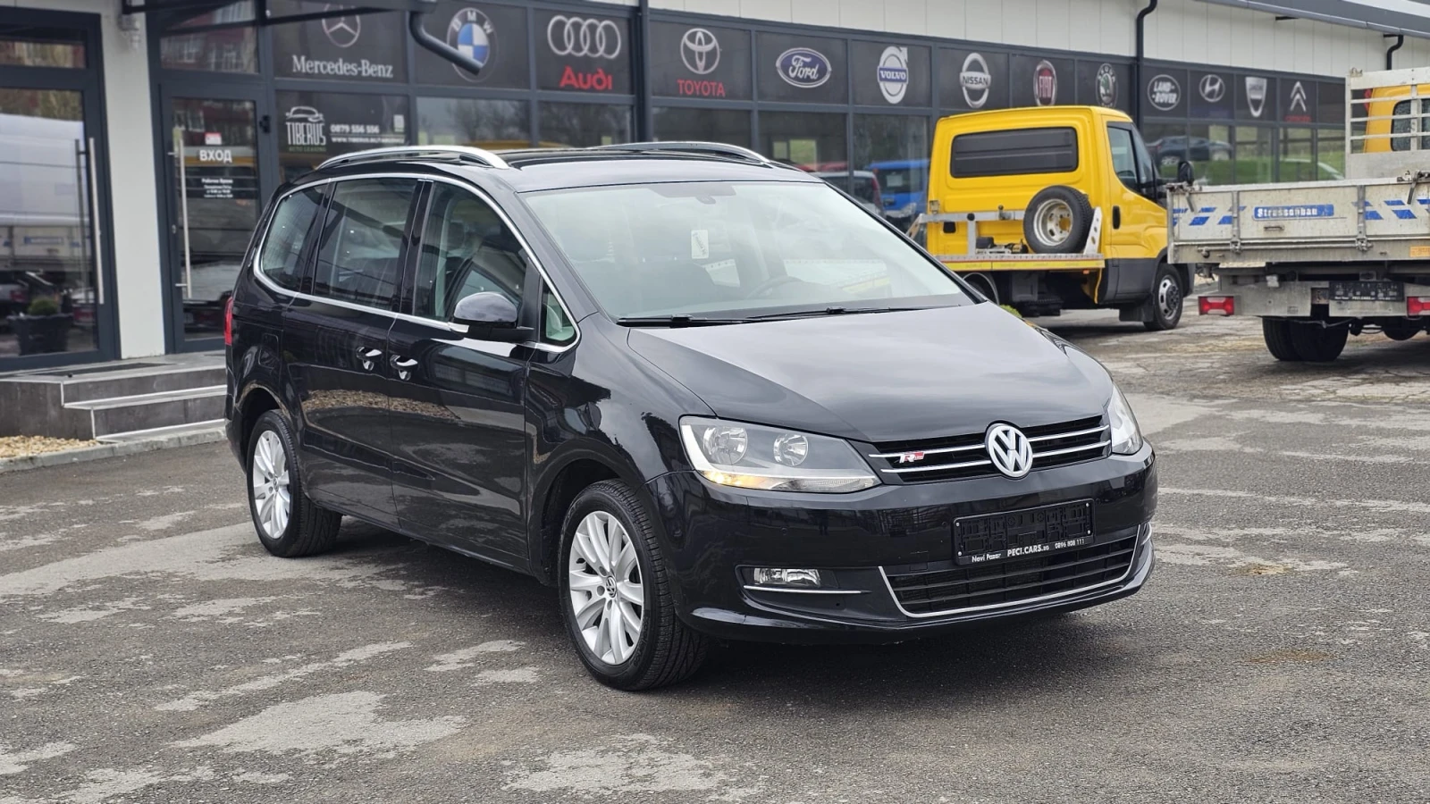 VW Sharan R-Line 2.0TDi 6SP DSG-ТОП СЪСТ.-ЛИЗИНГ, снимка 1