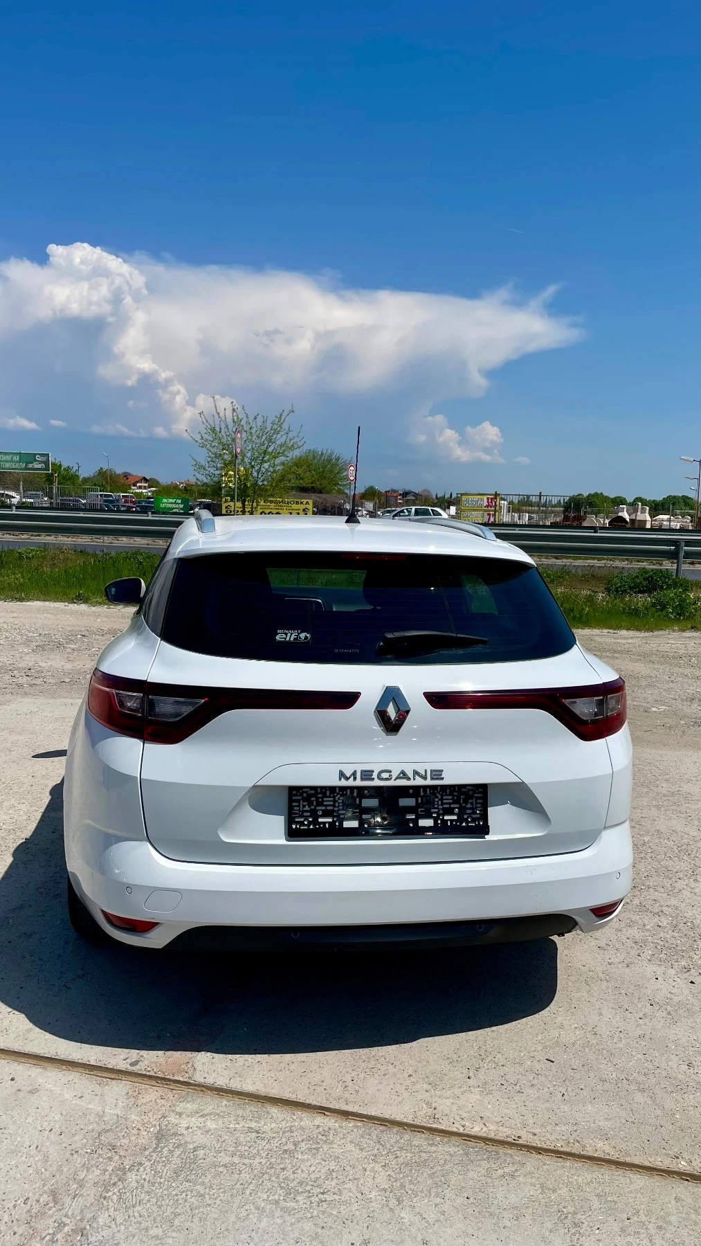 Renault Megane 1.5-DCI * АВТОМАТ* НАВИ* LED*  - изображение 6
