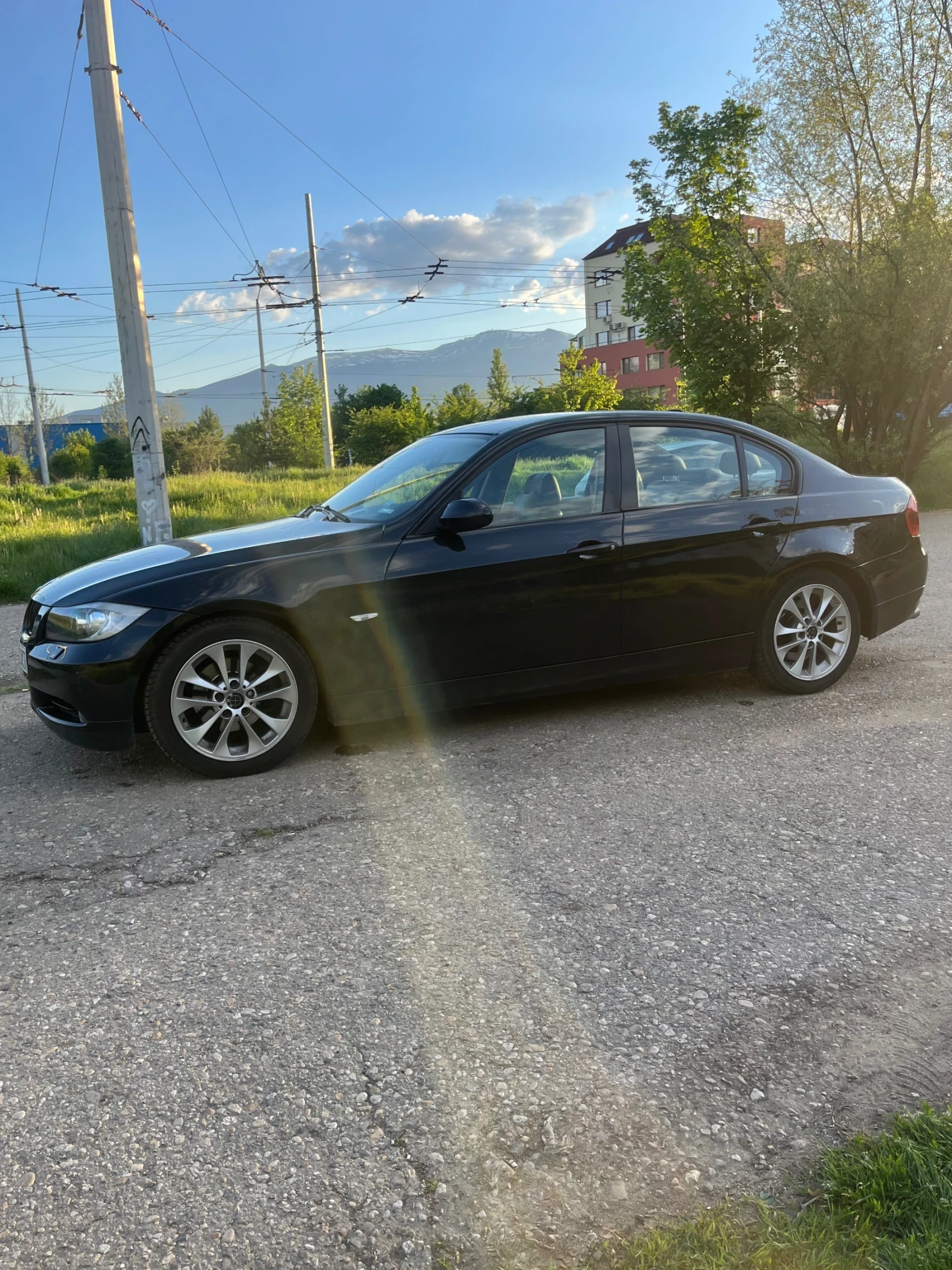 BMW 320  - изображение 7