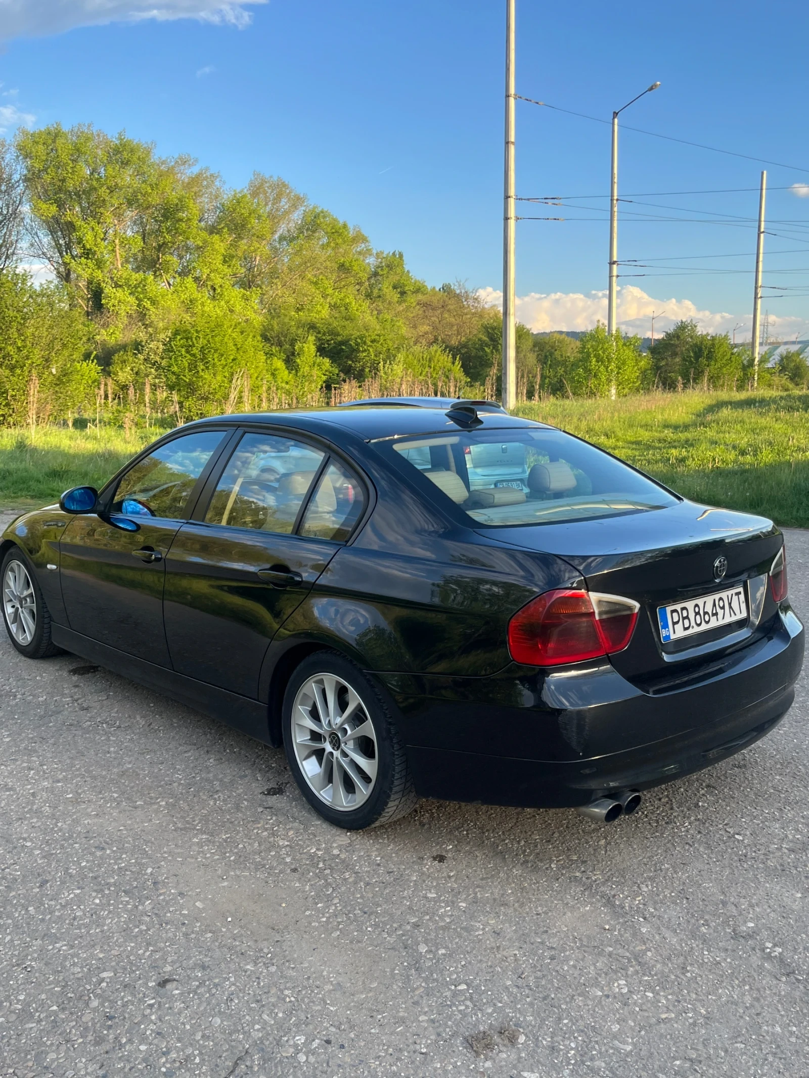 BMW 320  - изображение 8