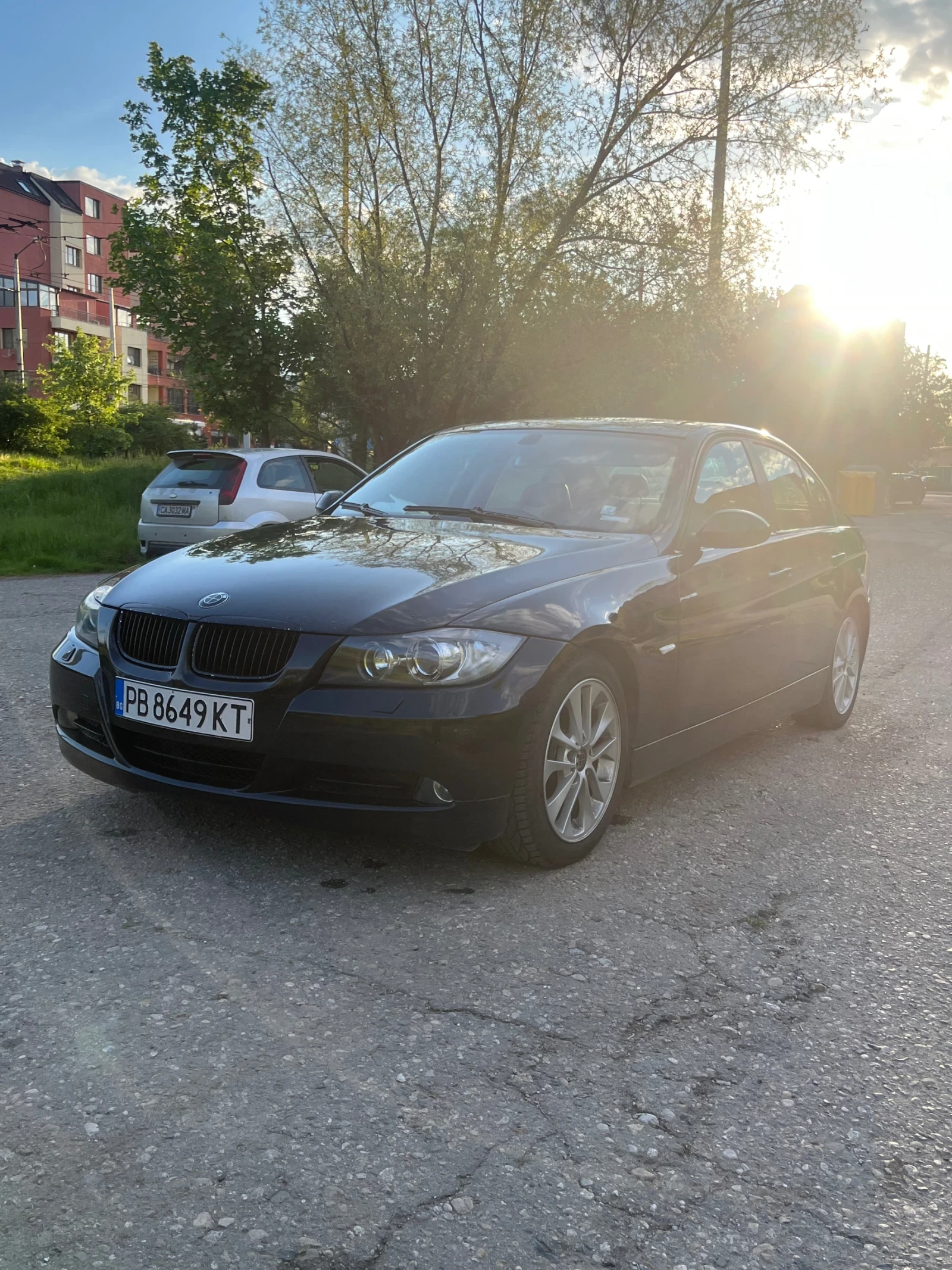 BMW 320  - изображение 6