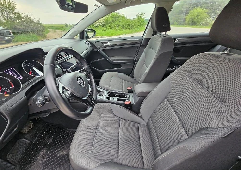 VW Golf Лична Кола 1 Собственик - изображение 8