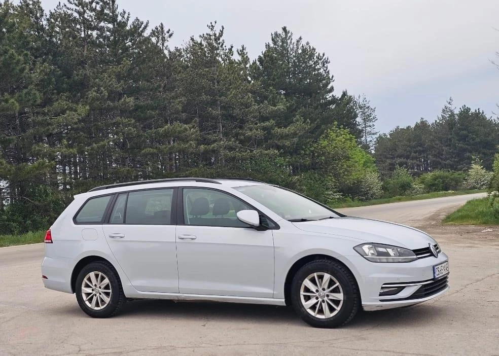 VW Golf Лична Кола 1 Собственик - изображение 6