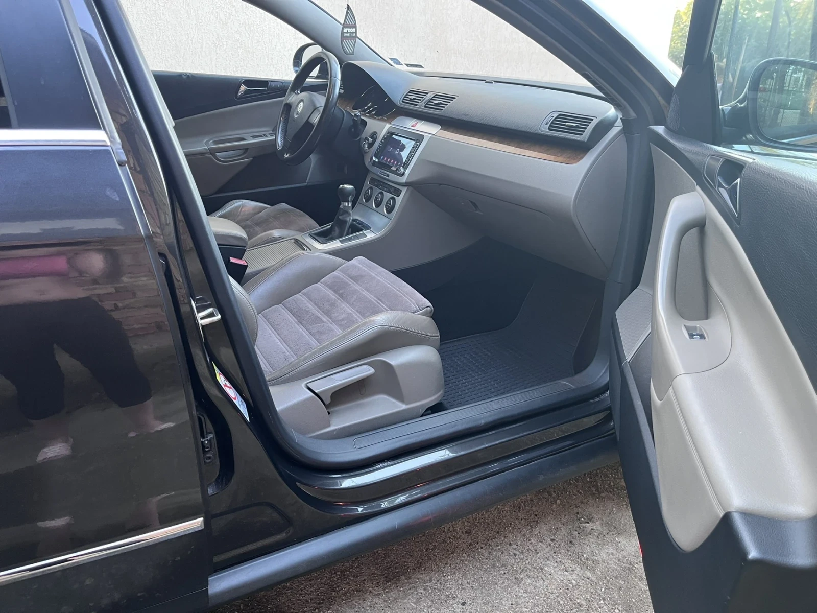 VW Passat 2.0TDI - изображение 9