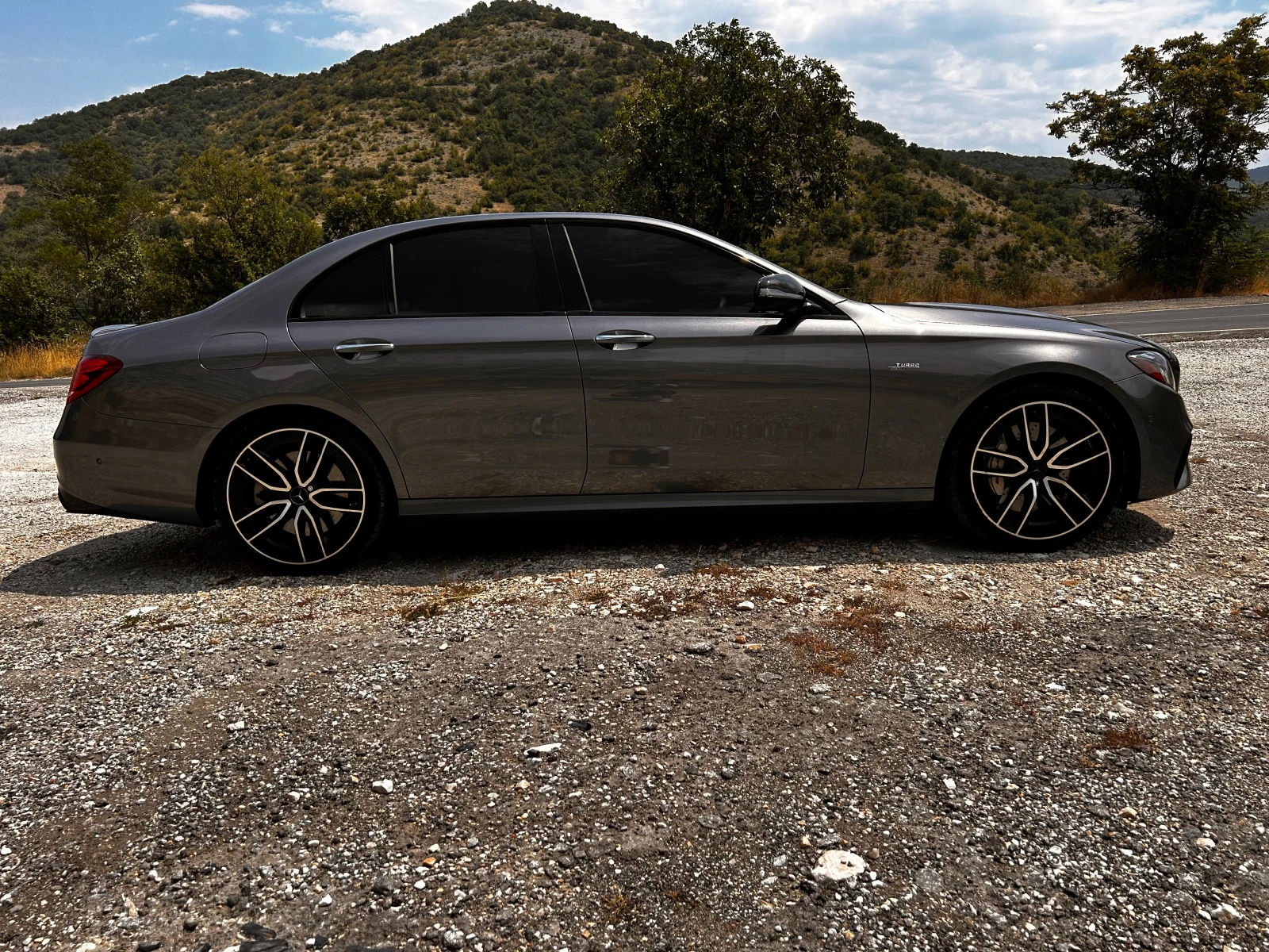Mercedes-Benz E 53 AMG 4Matic+  - изображение 2