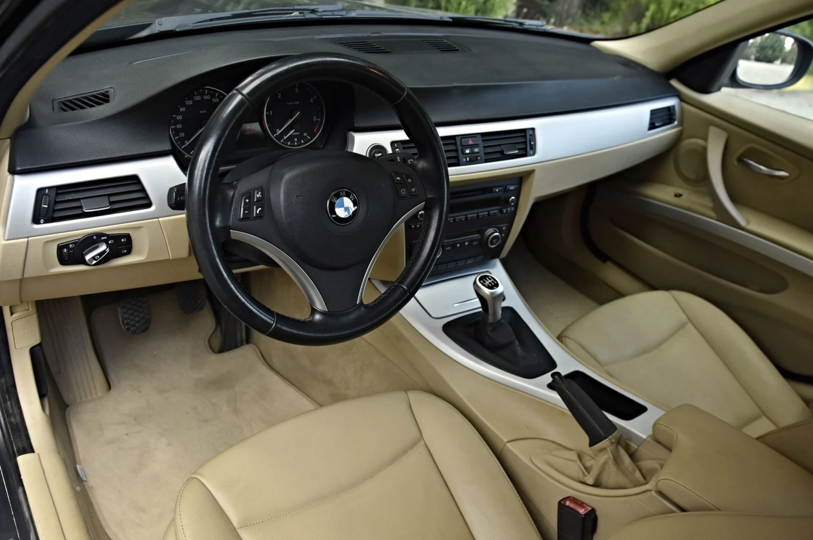 BMW 320 facelift - изображение 7
