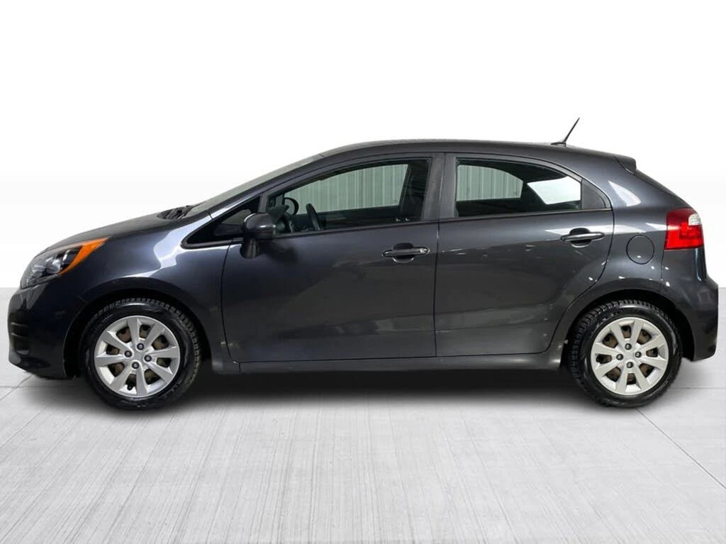 Kia Rio * АВТО КРЕДИТ* ЦЕНА ДО БГ * Сервизна история *  - изображение 7