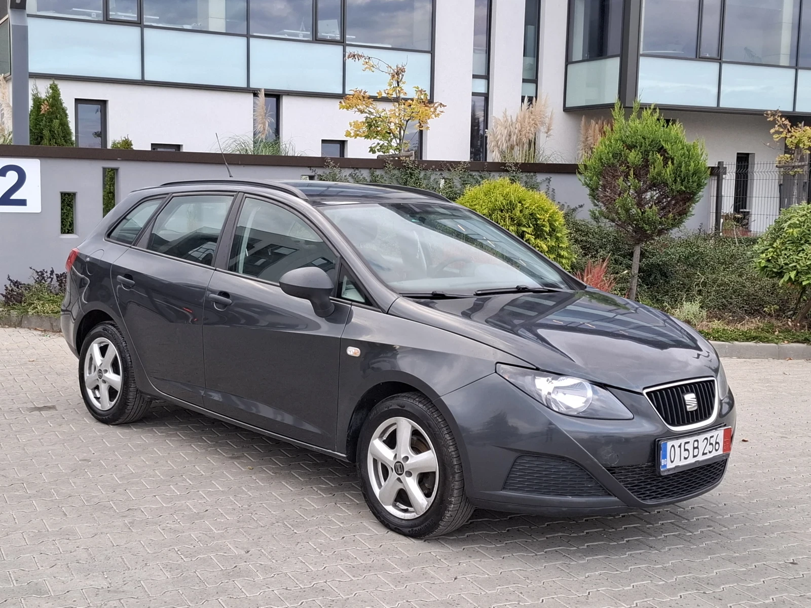 Seat Ibiza 1.2i* (75кс)* * FACELIFT* * НОВ ВНОС* *  - изображение 10