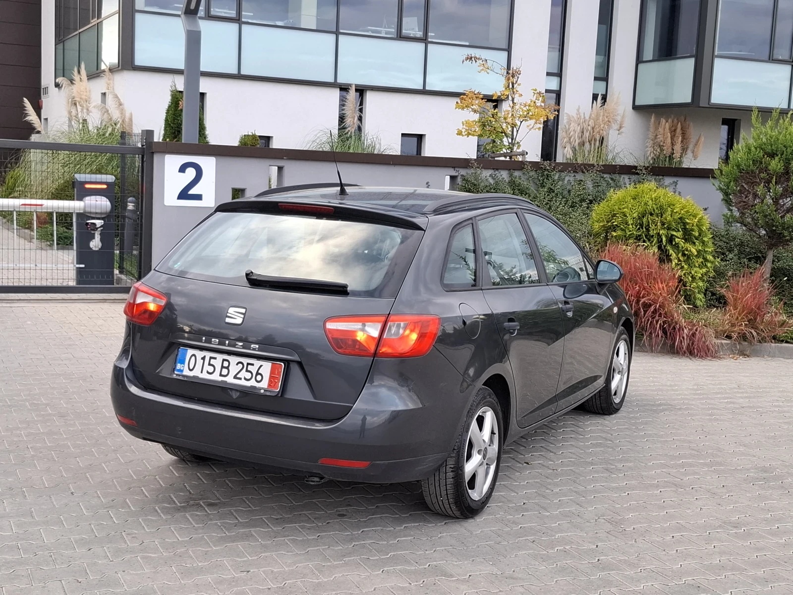 Seat Ibiza 1.2i* (75)* * FACELIFT* *  * *  | Mobile.bg   13