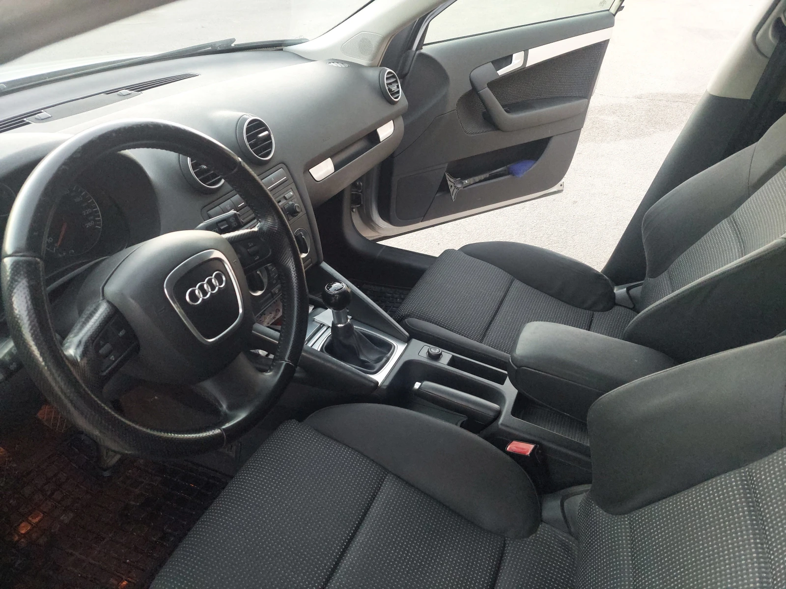 Audi A3 2.0 TDI 140 - изображение 10