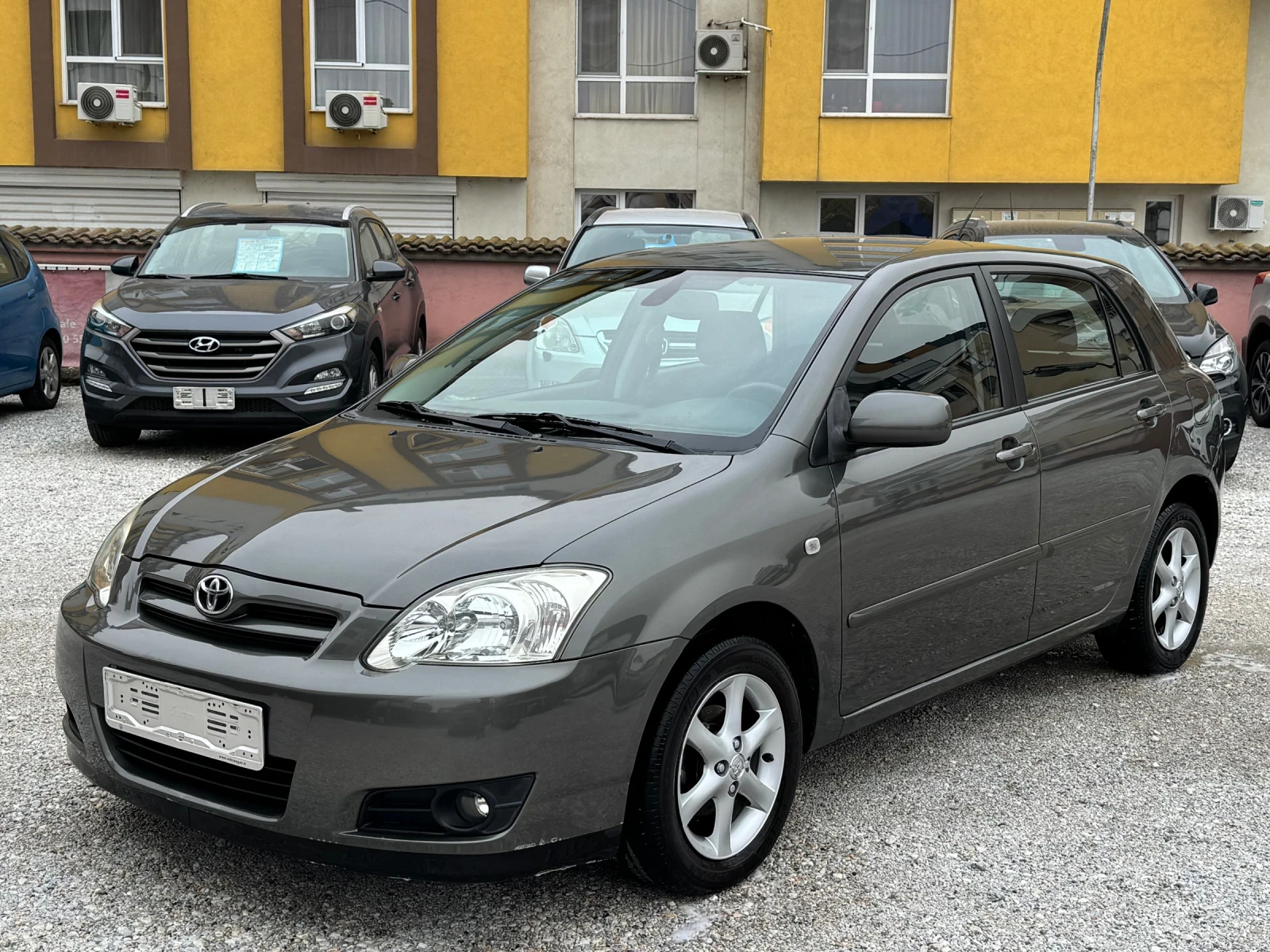 Toyota Corolla 1, 6 VVT-i* FACELIFT* 110 KC* ИТАЛИЯ* КАТО НОВА - изображение 2