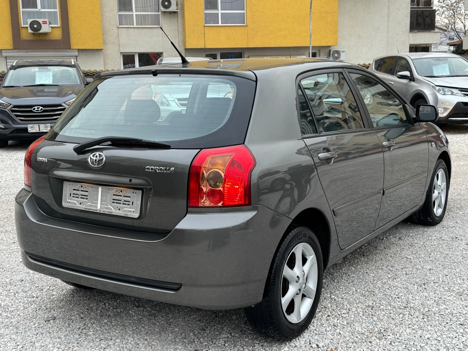 Toyota Corolla 1, 6 VVT-i* FACELIFT* 110 KC* ИТАЛИЯ* КАТО НОВА - изображение 7