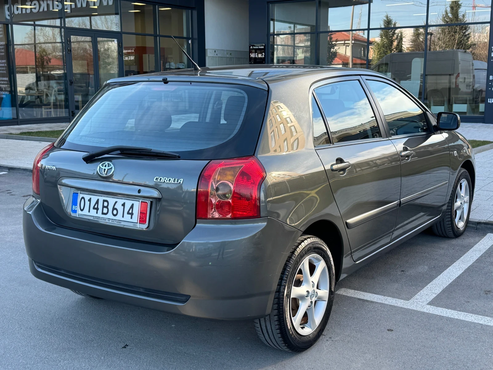 Toyota Corolla 1, 6 VVT-i* FACELIFT* 110 KC* ������* ���� ���� | Mobile.bg � ����������� 6