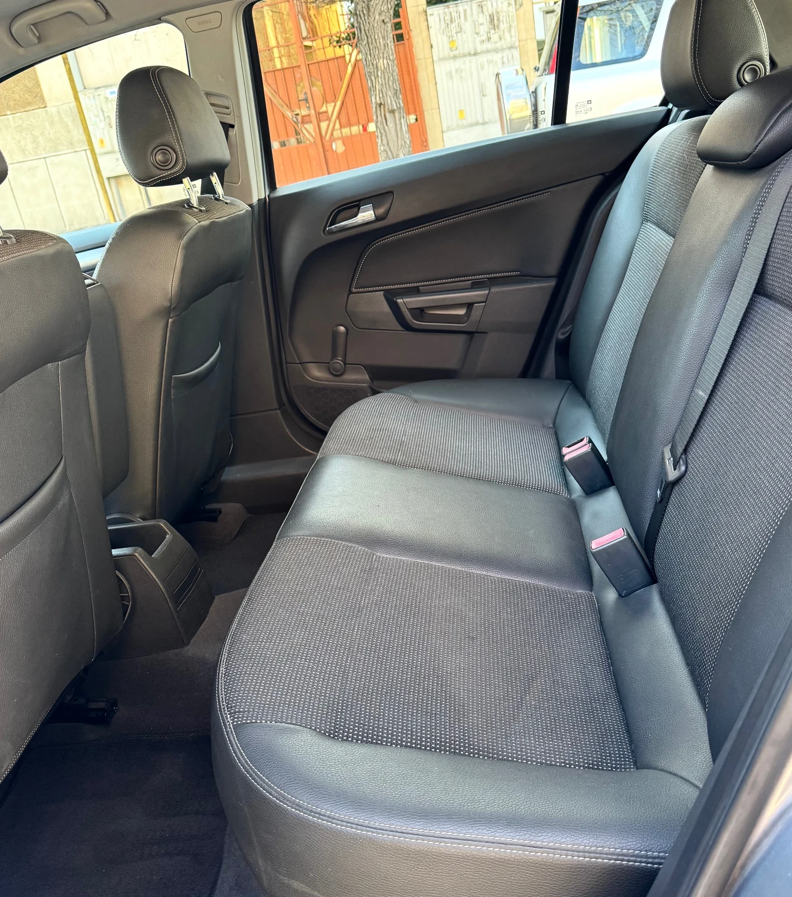 Opel Astra  - изображение 10