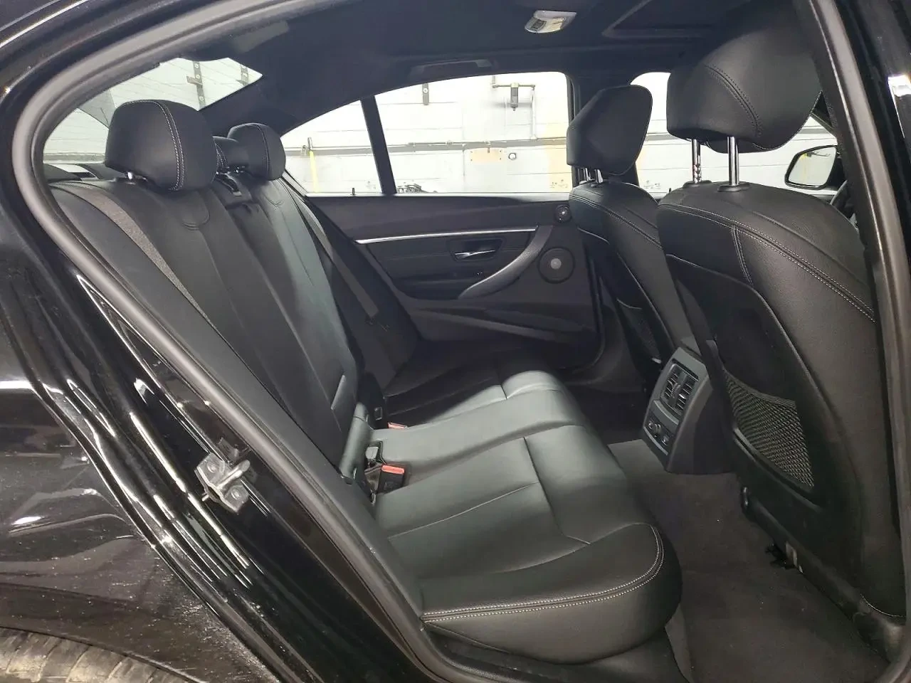 BMW 340 XI - изображение 9