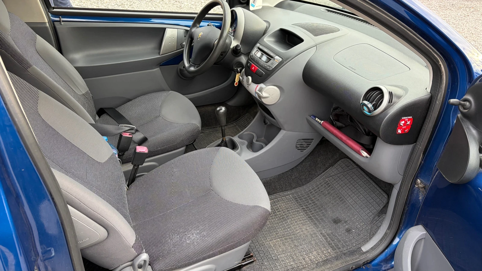 Peugeot 107 1.0i* 92000km, снимка 10 - Автомобили и джипове - 53818853