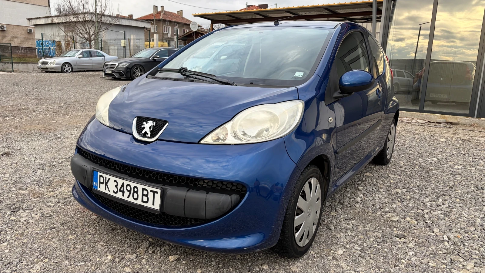 Peugeot 107 1.0i* 92000km