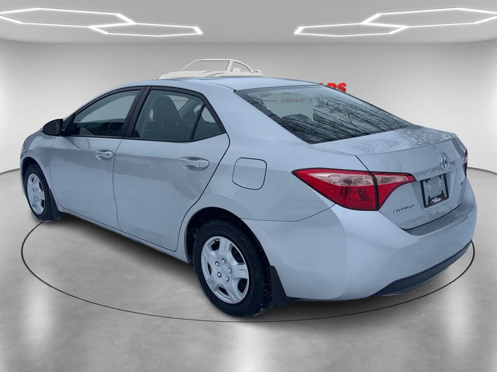 Toyota Corolla LE* АвтоКредит* (ЦЕНА ДО БГ), снимка 2 - Автомобили и джипове - 54069924