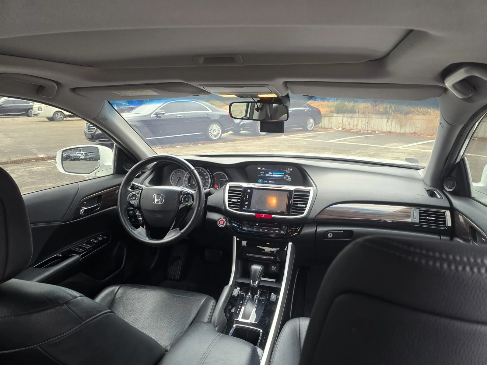 Honda Accord 2.4, снимка 8 - Автомобили и джипове - 54124188