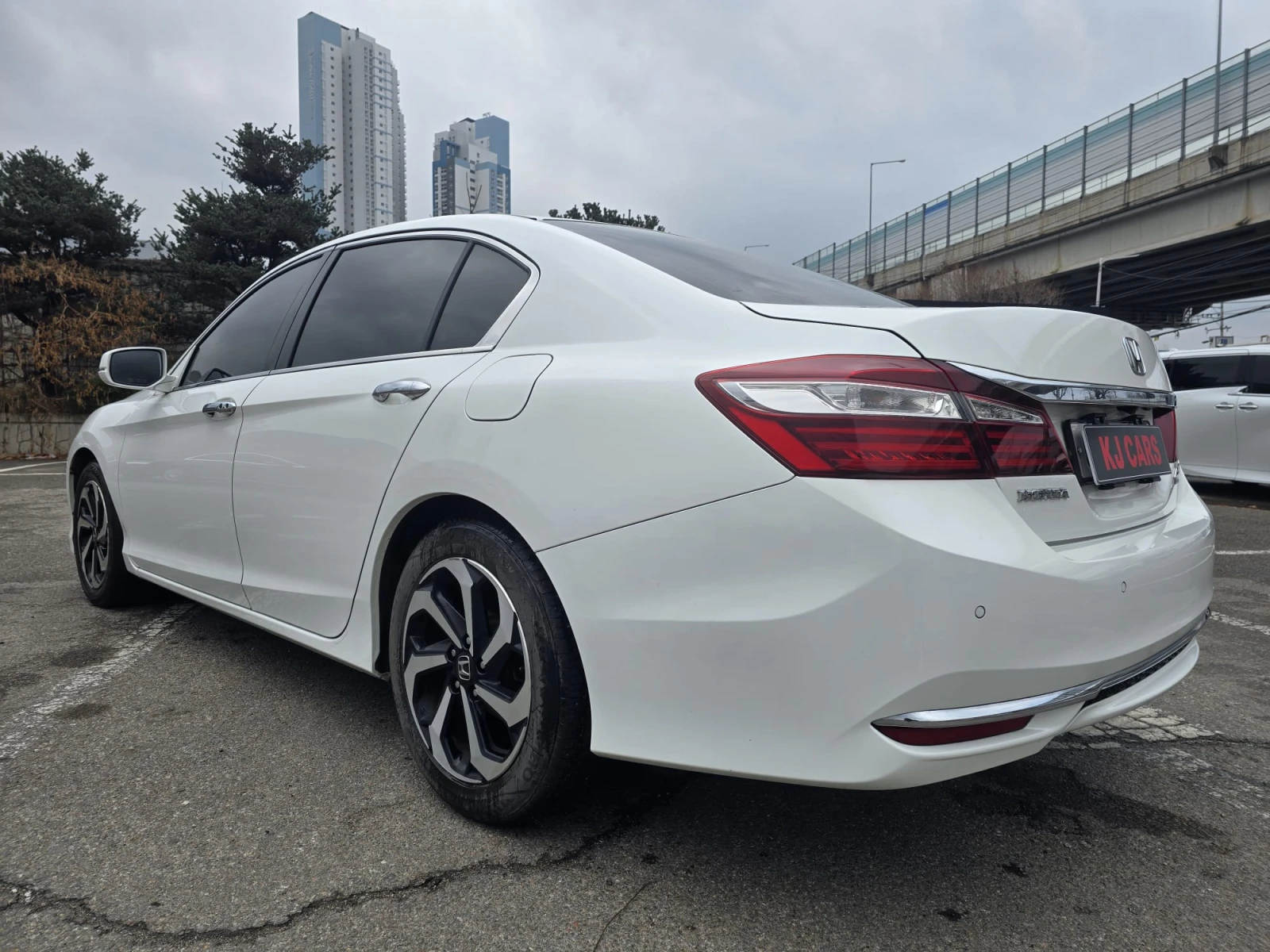 Honda Accord 2.4, снимка 4 - Автомобили и джипове - 54124188