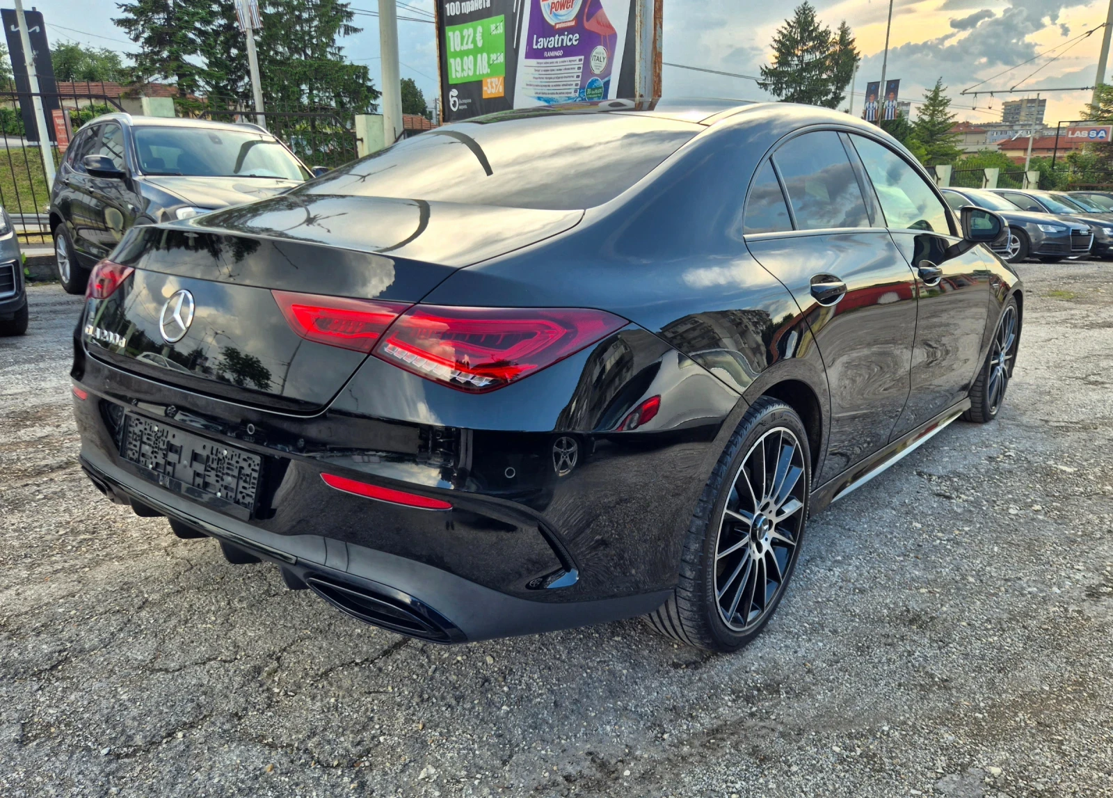 Mercedes-Benz CLA 200 CDI* EDITION* PANORAMA* CAMERA* AMBIENT* LED, снимка 4 - Автомобили и джипове - 54230087