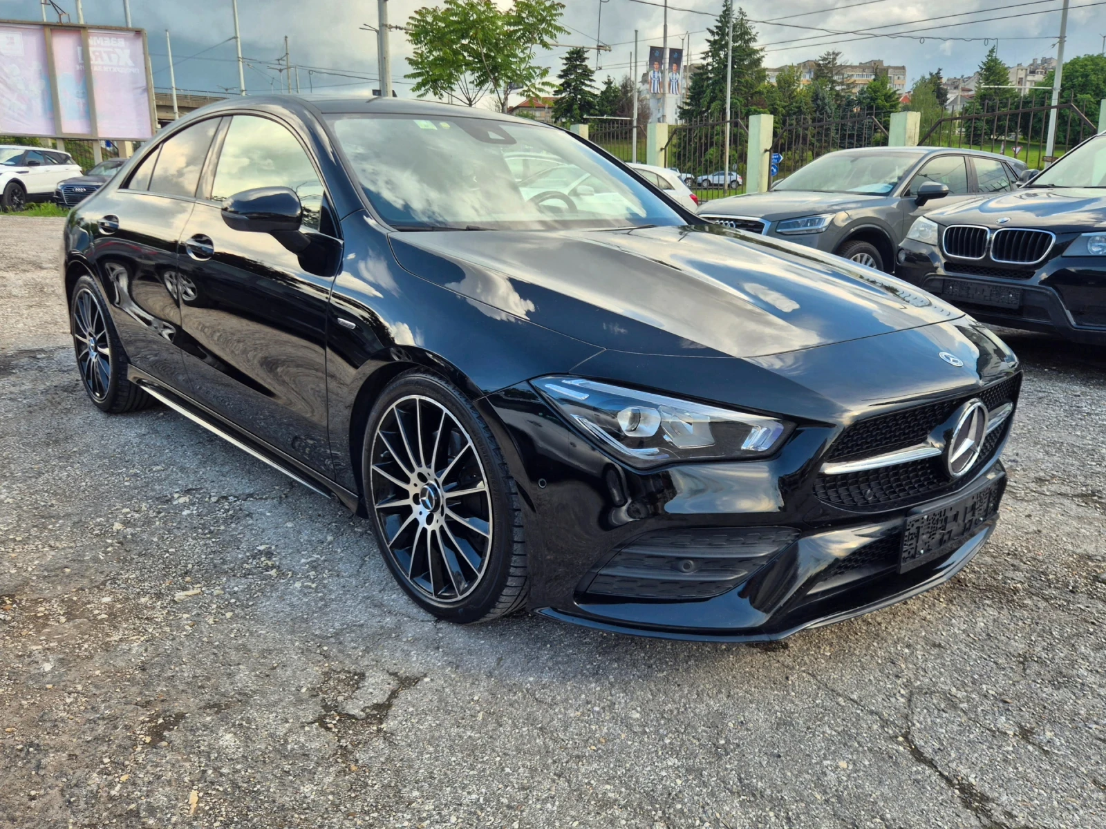 Mercedes-Benz CLA 200 CDI* EDITION* PANORAMA* CAMERA* AMBIENT* LED, снимка 3 - Автомобили и джипове - 54230087