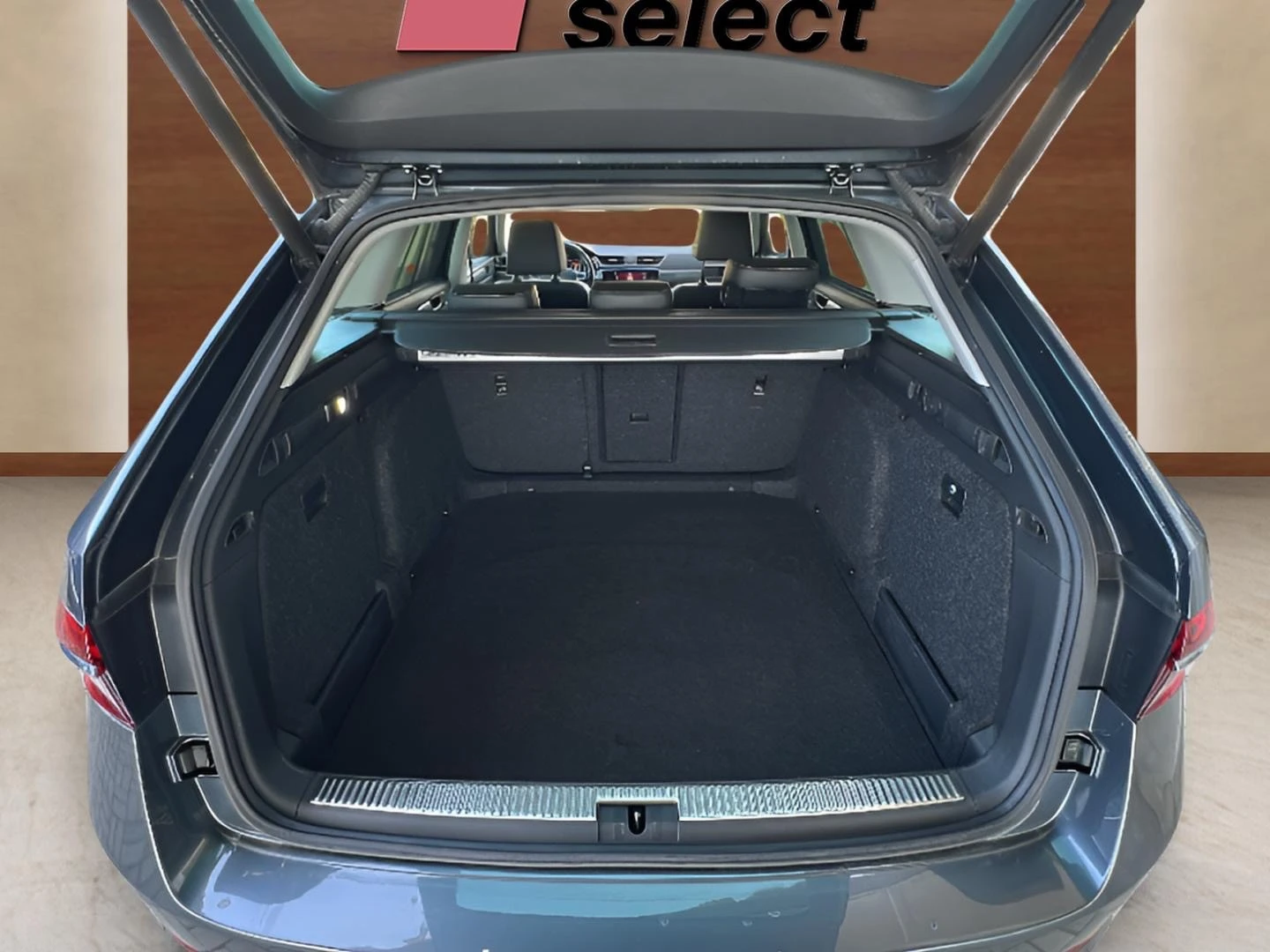 Skoda Superb 1.5 TSI, снимка 9 - Автомобили и джипове - 54259884