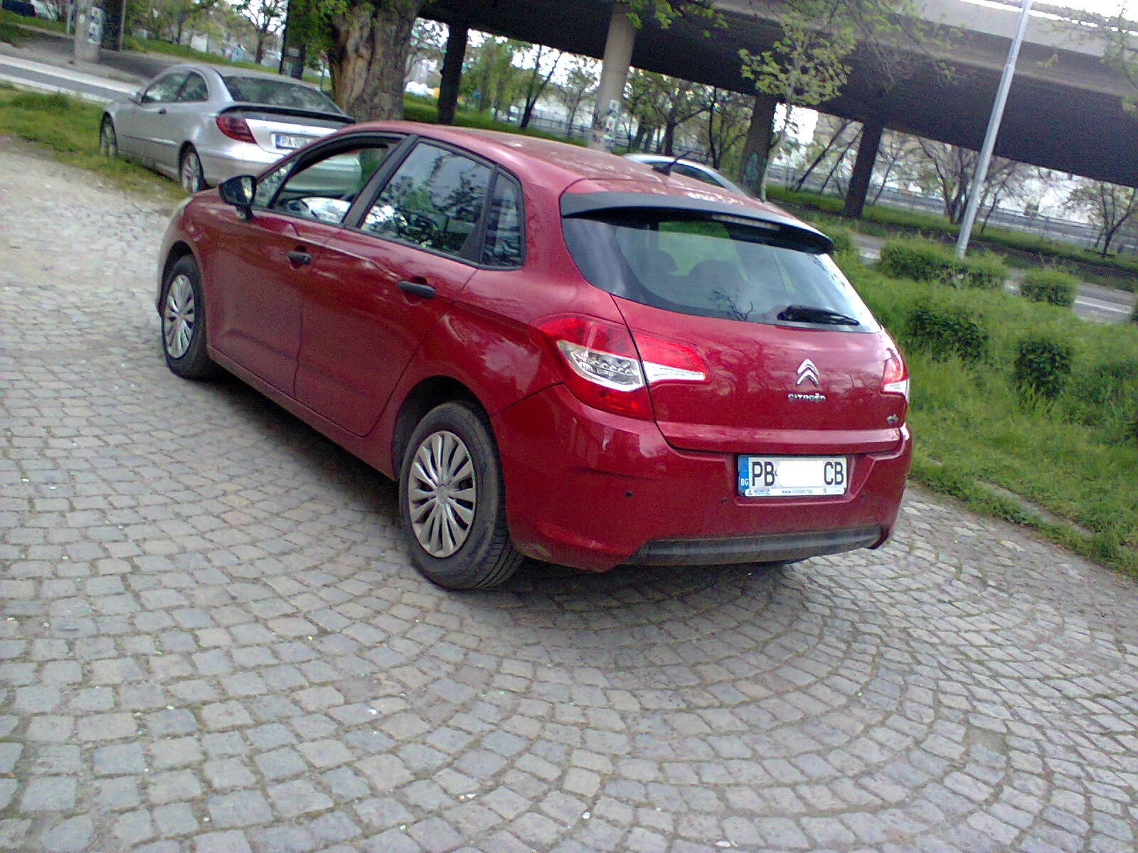 Citroen C4 1.4 i бензин ЕВРО 5 , снимка 17 - Автомобили и джипове - 54345134
