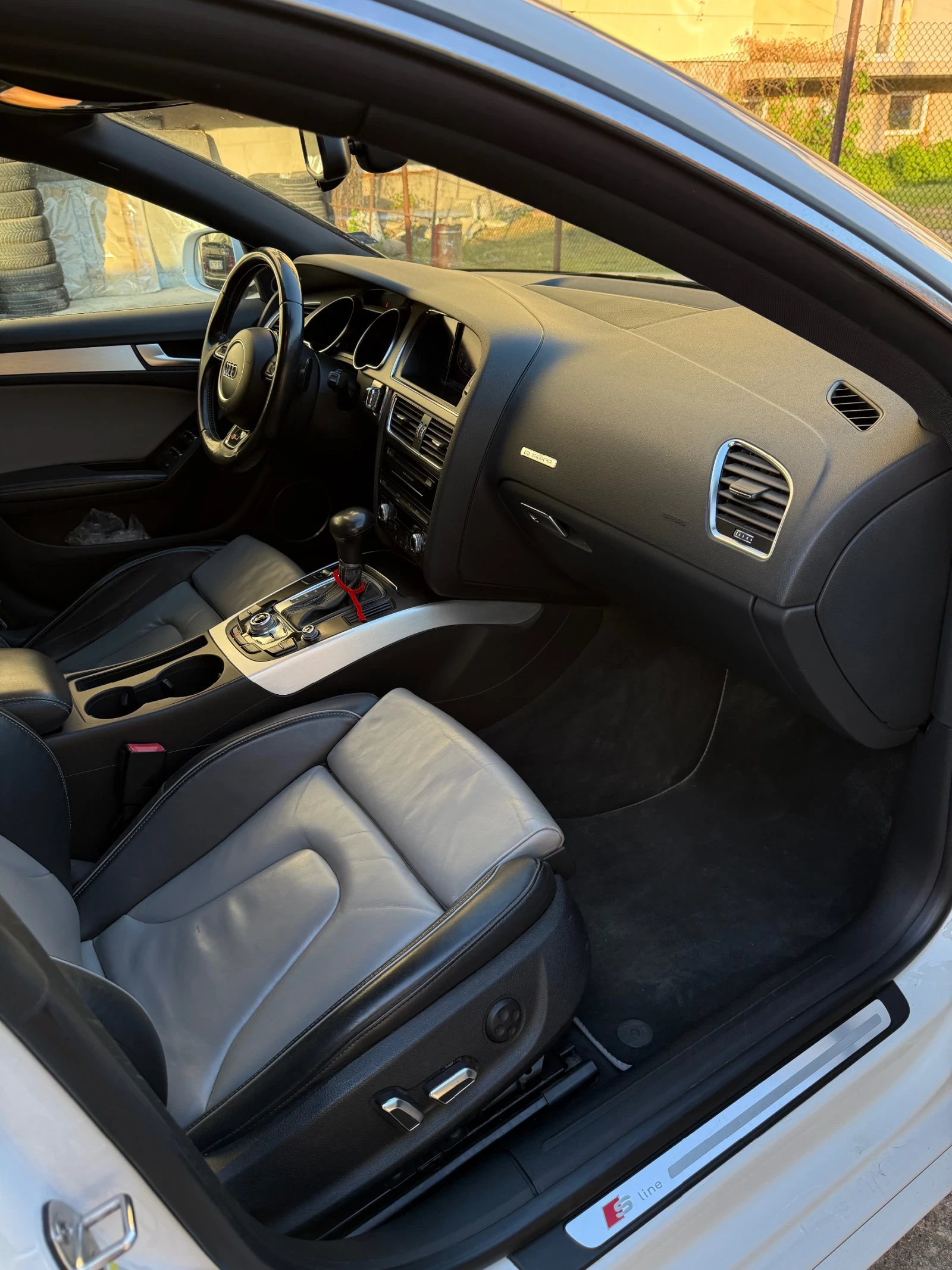 Audi A5 3.0tdi QUATTRO 3x s-line, снимка 9 - Автомобили и джипове - 54346233