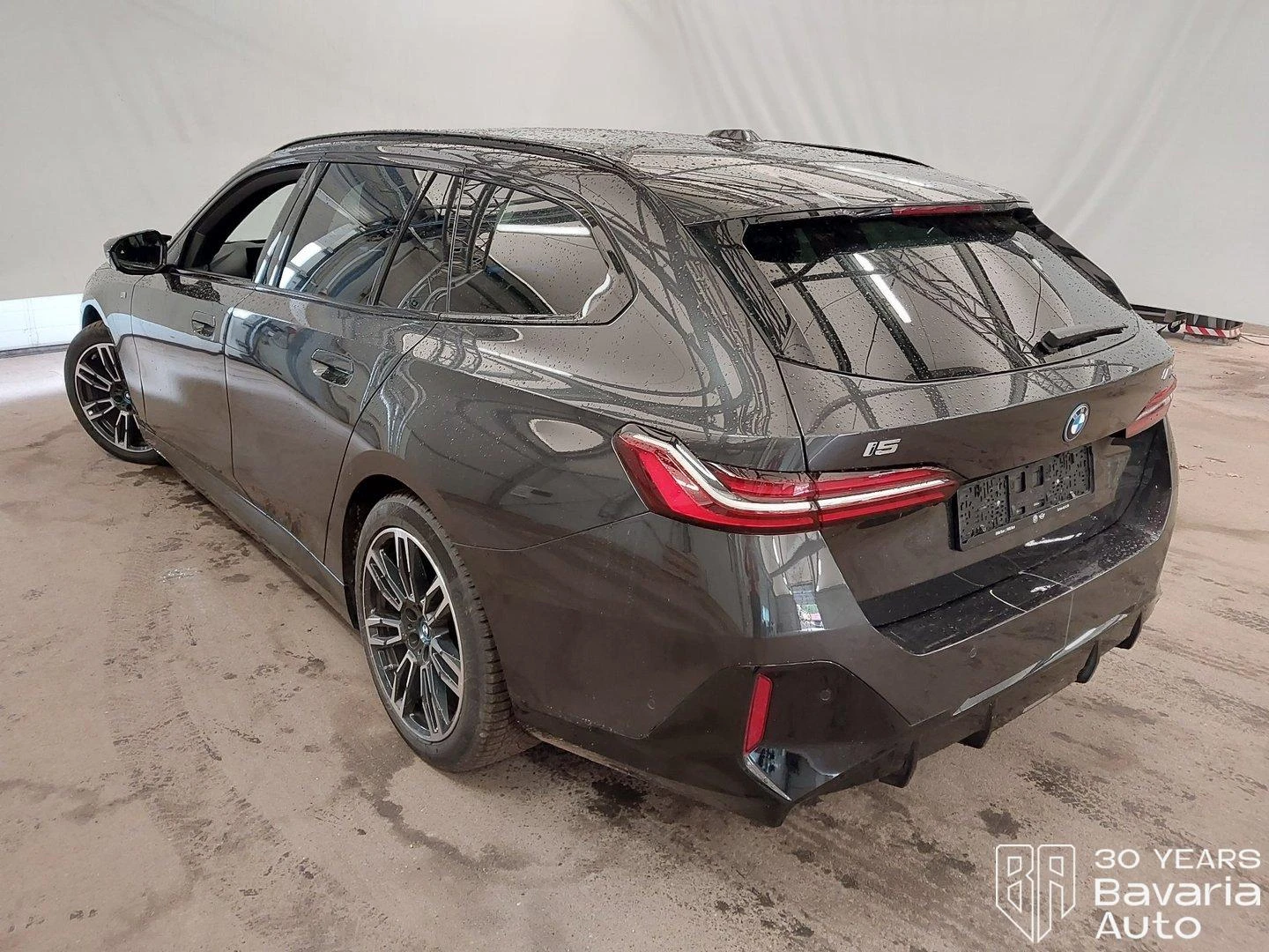 BMW i5 M60 xDrive Touring | Mobile.bg � ����������� 2