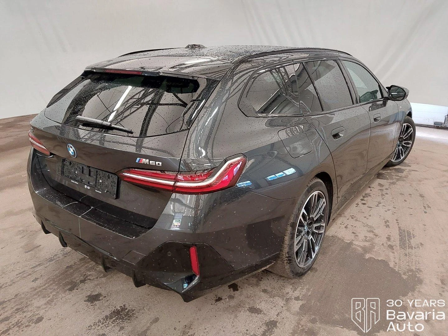 BMW i5 M60 xDrive Touring | Mobile.bg � ����������� 3