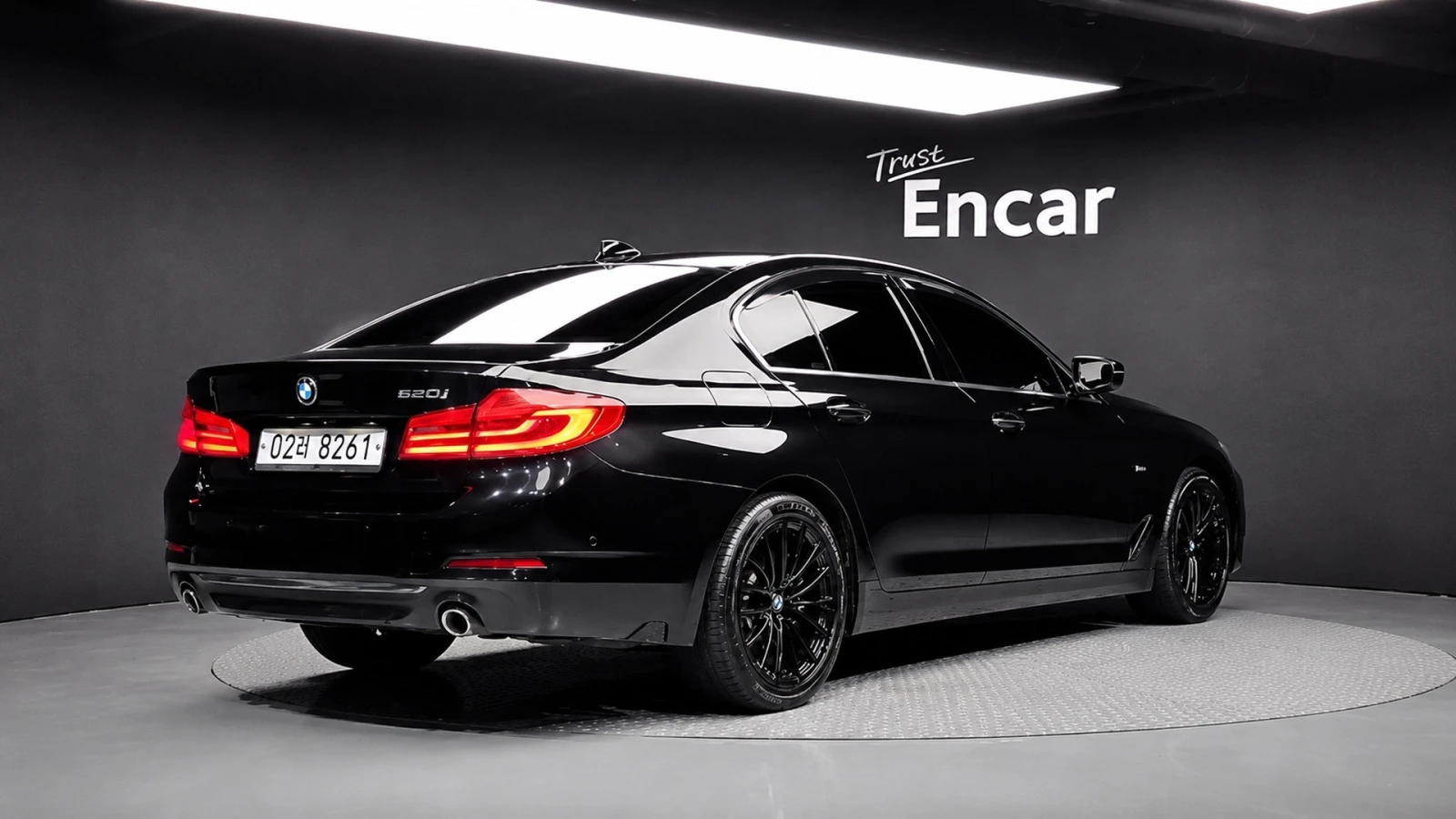 BMW 520 520d M Sport | HUD | ACC | Memory | Mobile.bg � ����������� 2