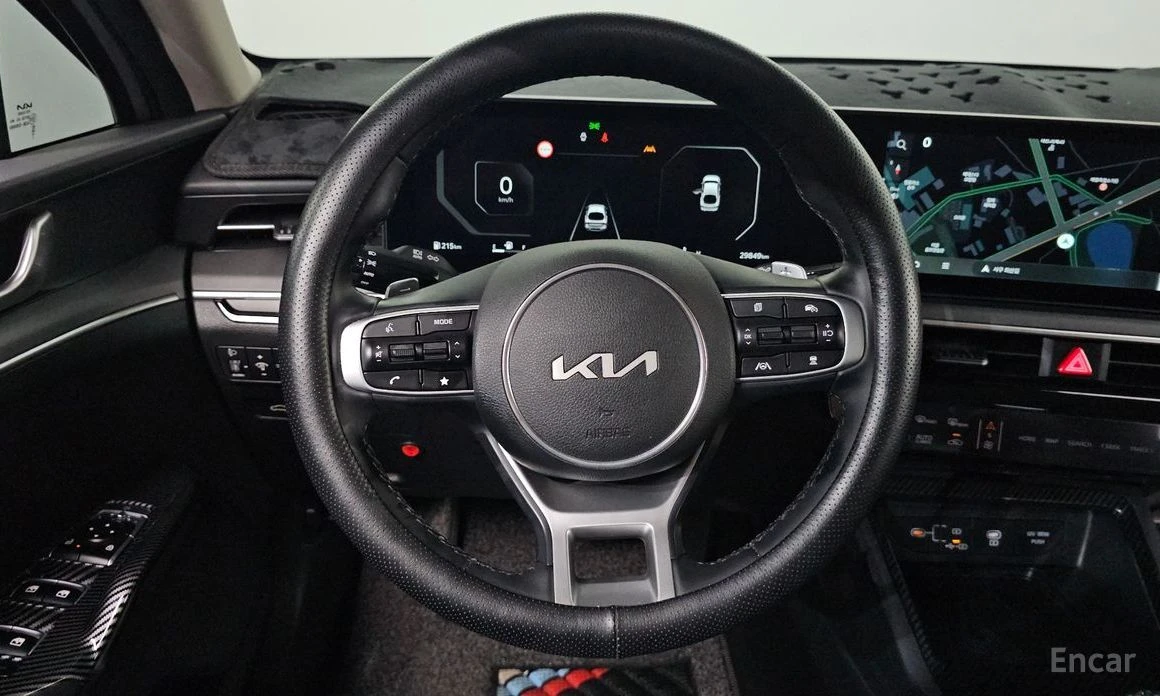 Kia K5, снимка 13 - Автомобили и джипове - 55642288