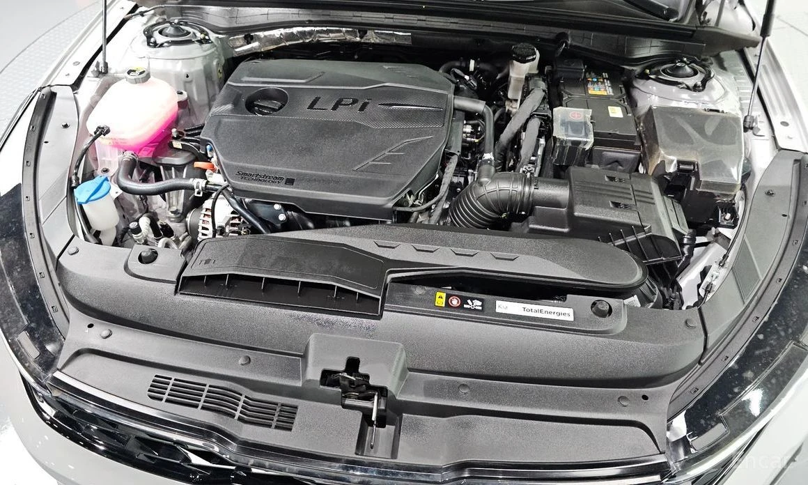 Kia K5, снимка 6 - Автомобили и джипове - 55642288