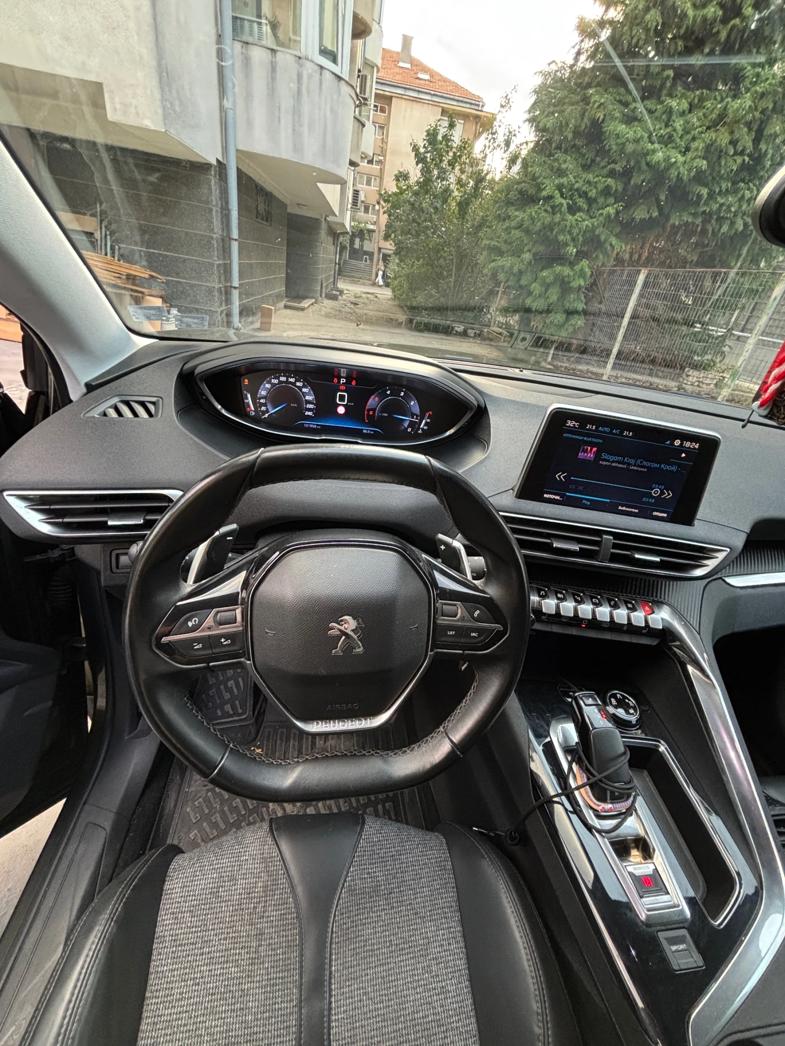 Peugeot 3008, снимка 5 - Автомобили и джипове - 55907982