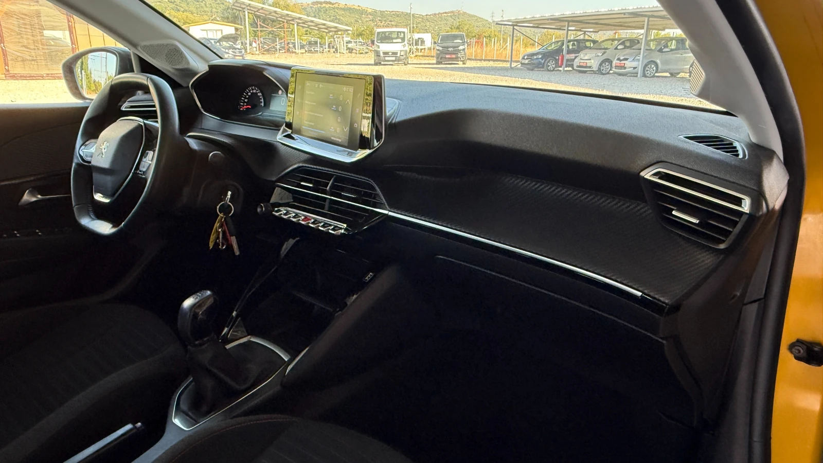 Peugeot 208 1.2-75кс-ГАЗ-GPL-BRC-EURO 6D/НОВ ВНОС ОТ ИТАЛИЯ, снимка 15 - Автомобили и джипове - 56021275