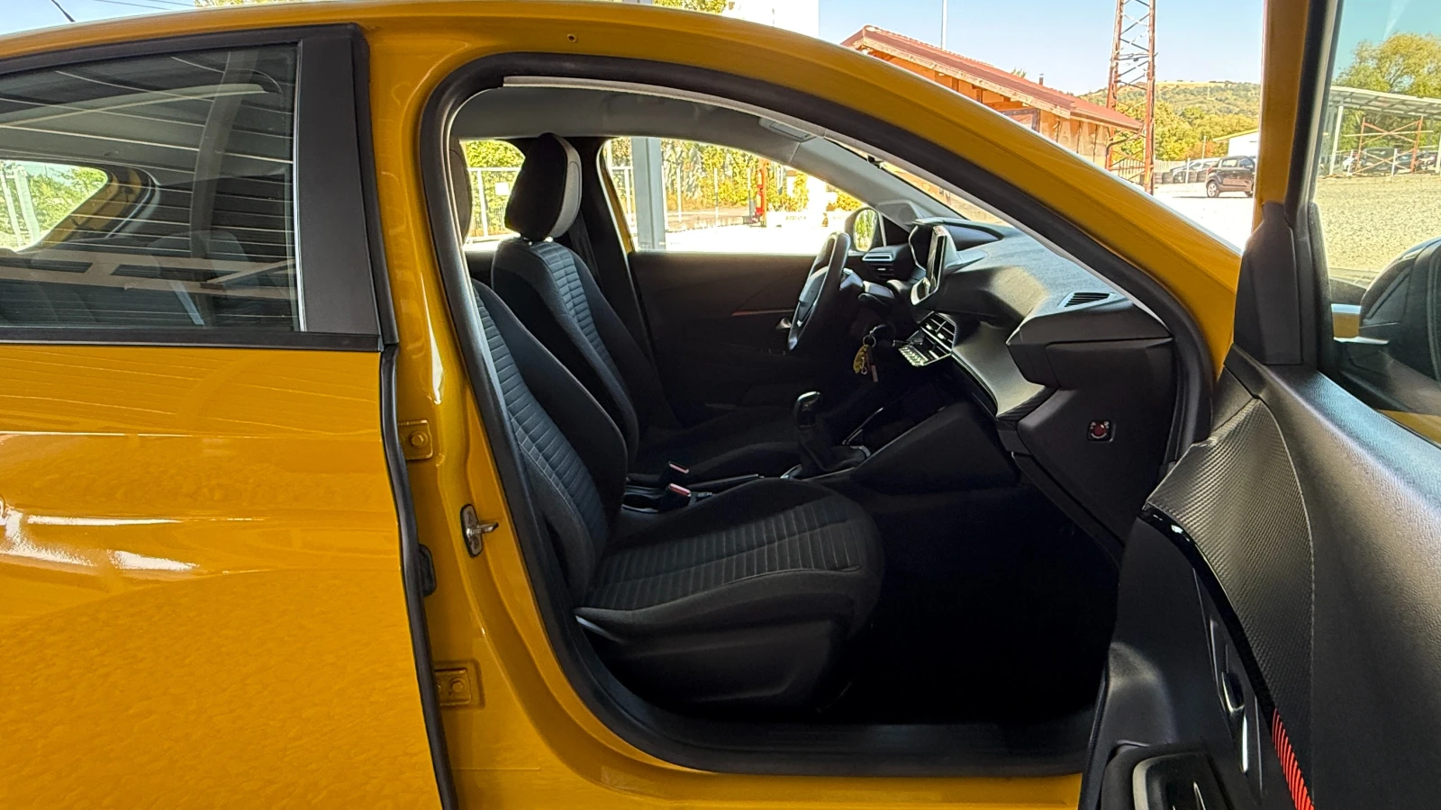 Peugeot 208 1.2-75кс-ГАЗ-GPL-BRC-EURO 6D/НОВ ВНОС ОТ ИТАЛИЯ, снимка 14 - Автомобили и джипове - 56021275