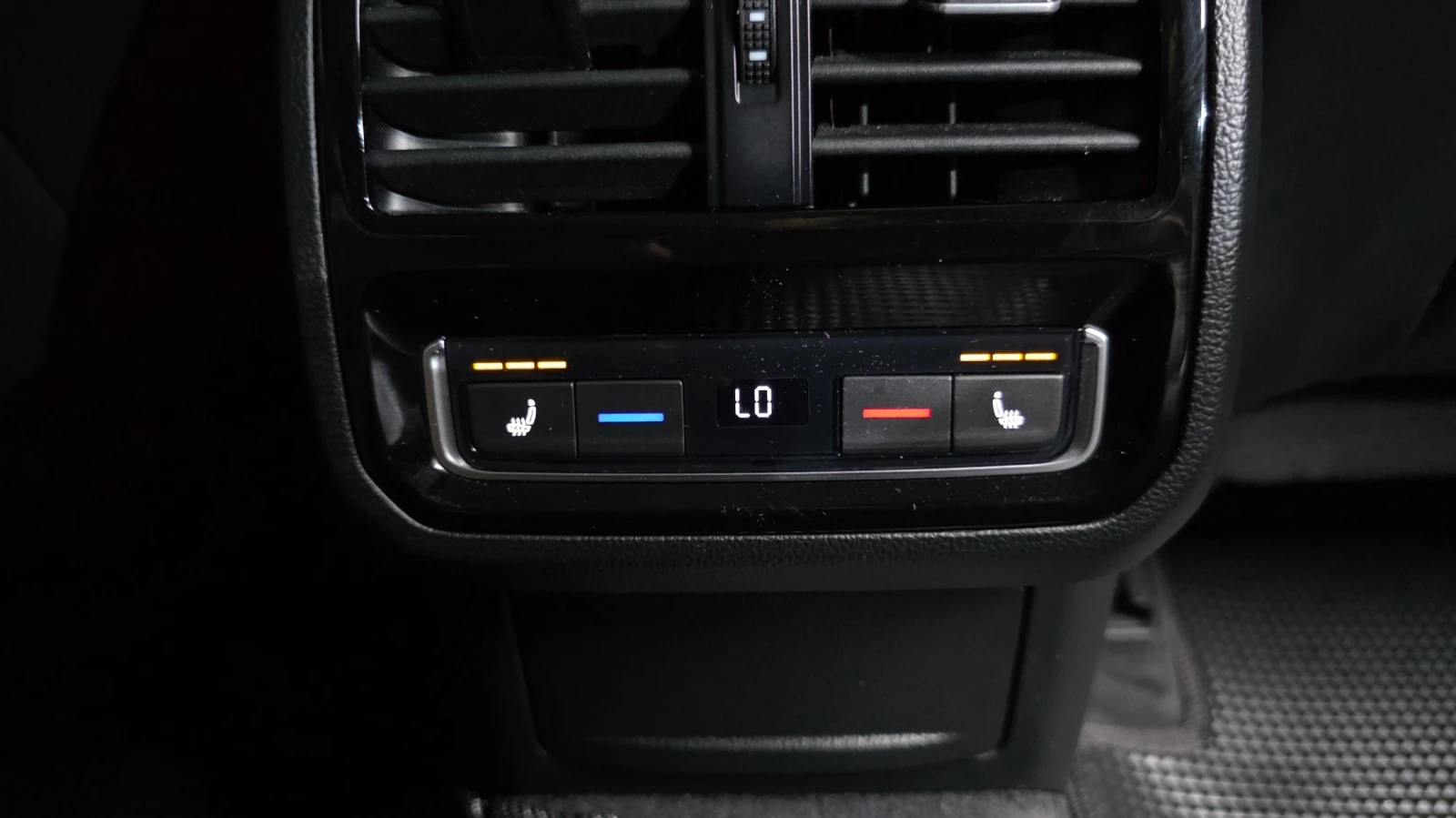 VW Arteon 2.0 TDI Prestige, снимка 15 - Автомобили и джипове - 56289829