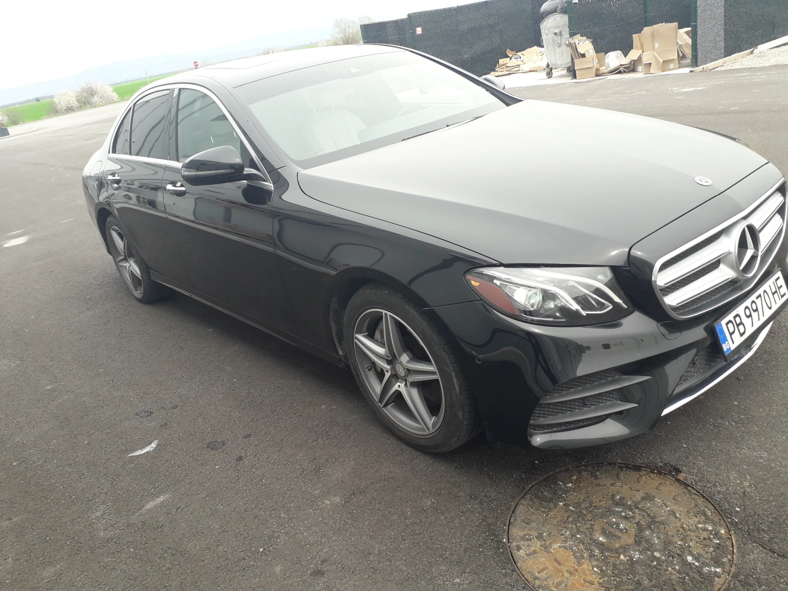 Mercedes-Benz E 300 4 matic, снимка 2 - Автомобили и джипове - 56445831