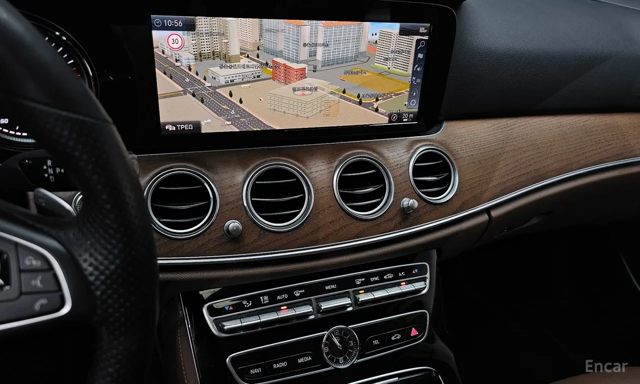 Mercedes-Benz E 300 ����* �������* ������* 360* �������*  | Mobile.bg � ����������� 10
