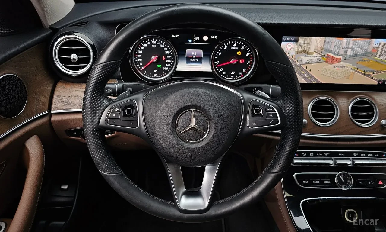 Mercedes-Benz E 300 ����* �������* ������* 360* �������*  | Mobile.bg � ����������� 8
