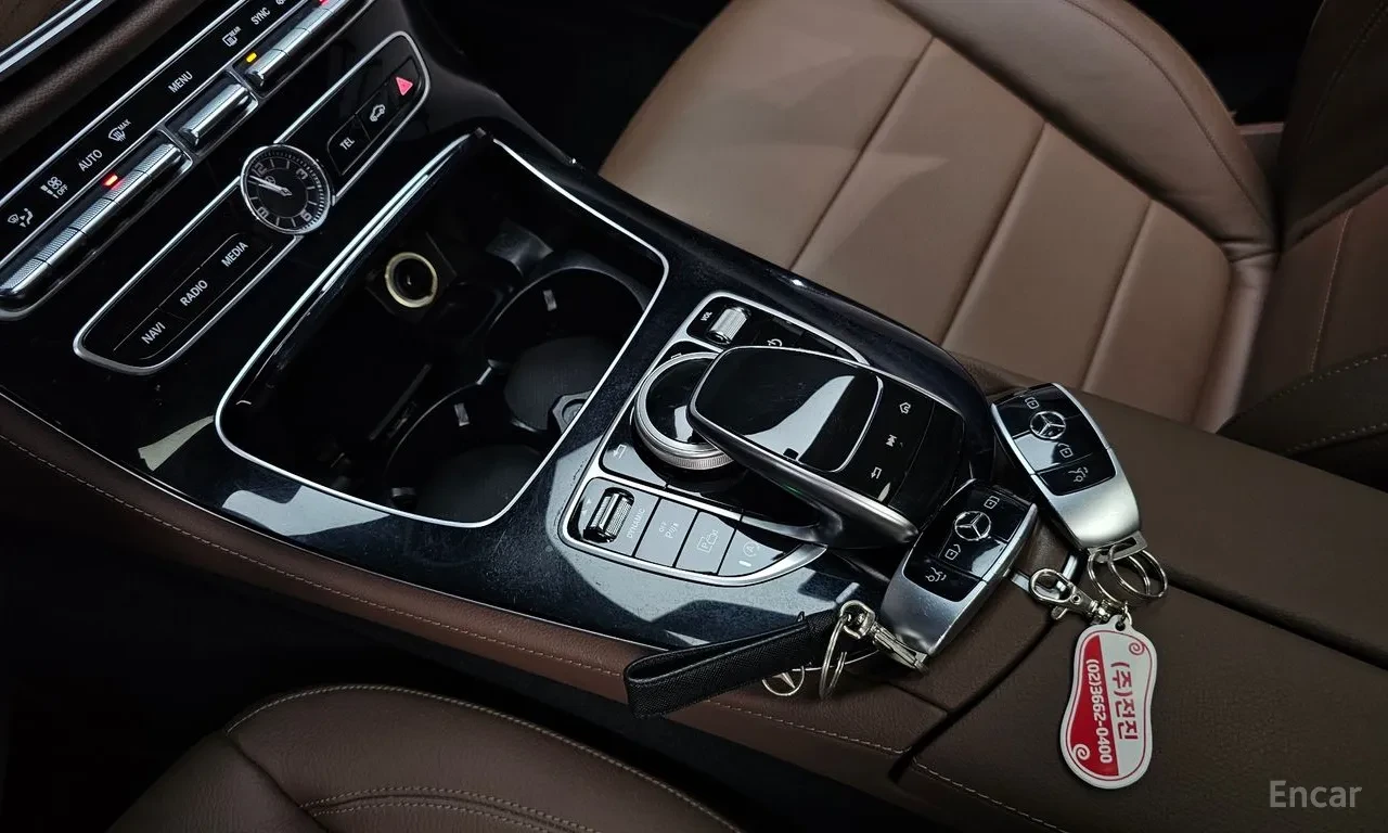 Mercedes-Benz E 300 ����* �������* ������* 360* �������*  | Mobile.bg � ����������� 13