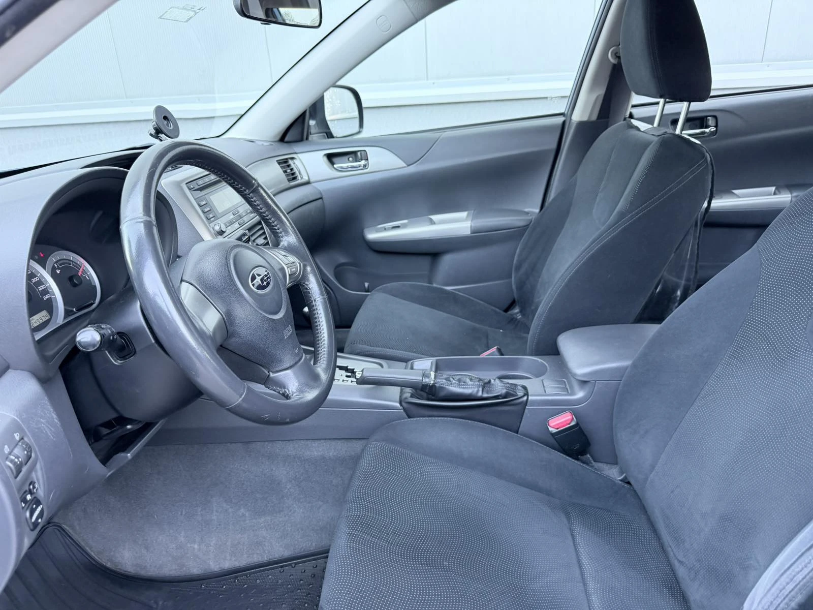 Subaru Impreza 4х4-АВТОМАТИК, снимка 3 - Автомобили и джипове - 56583000
