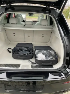 Mercedes-Benz EQE 500 AMG 4Matic, снимка 16